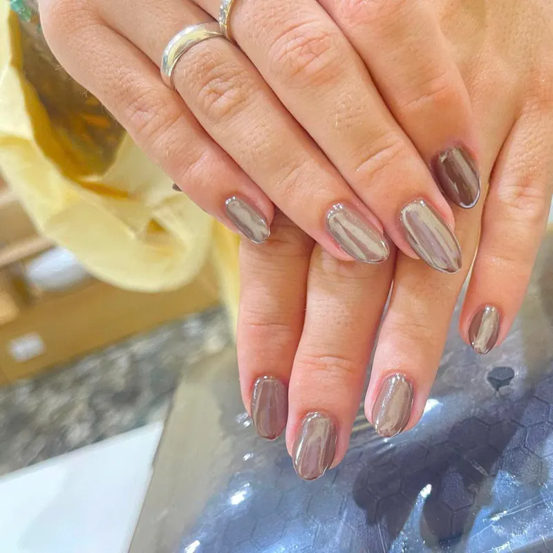Silver mirror chrome nails by LENA Nails & Beauty, nail salon in Da Nang